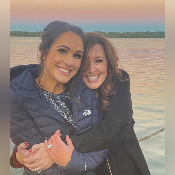 Meet your Posher, Alyssa - Picture 2 of 2